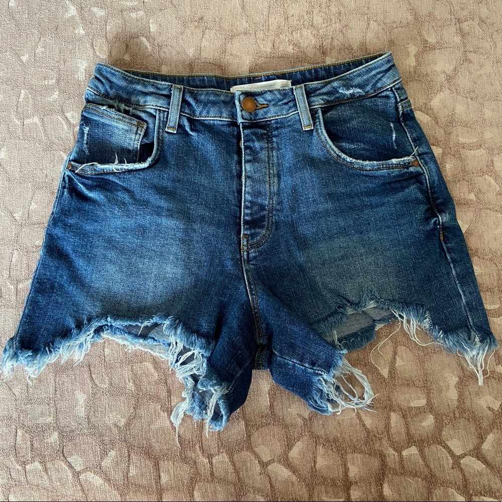 ZARA HIGH WAISTED CUT OUT DISTRESSED SHORTS